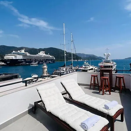Apartament Yat Limaninda Muhtwsem Manzarali Dairel Marmaris
